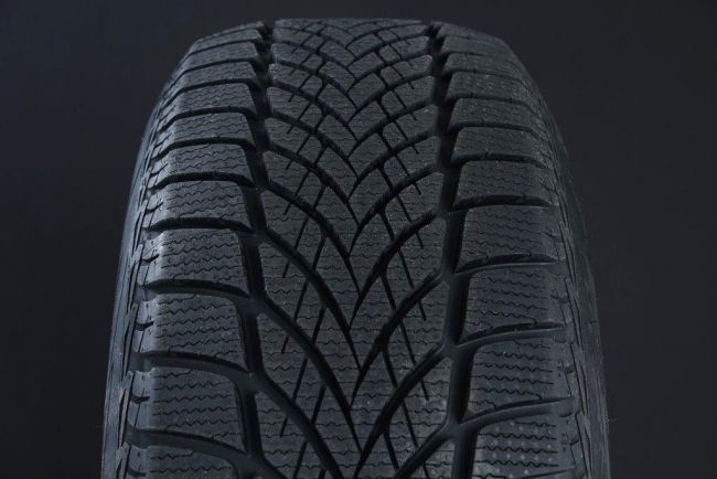 225/50R17 GOODYEAR ULTRA GRIP ICE 2 FRIKTION K