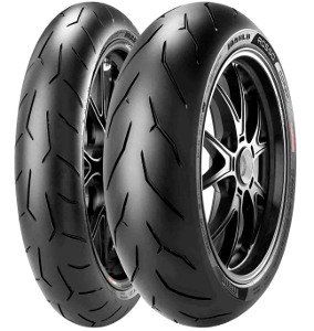 Pirelli Diablo Rosso Corsa ( 120/70 ZR17 TL (58W) M/C, etupyörä )