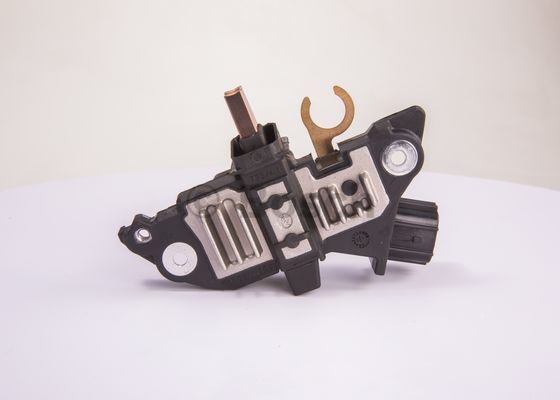 Jänniteensäädin BOSCH F 00M 145 874