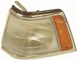 Vilkkuvalo, Oikea, NISSAN LAUREL, B6110-41L60