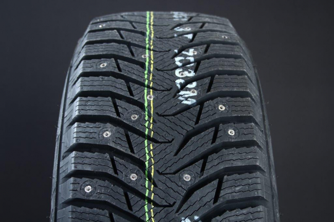 255/50R19 KUMHO WS31 DUBB D