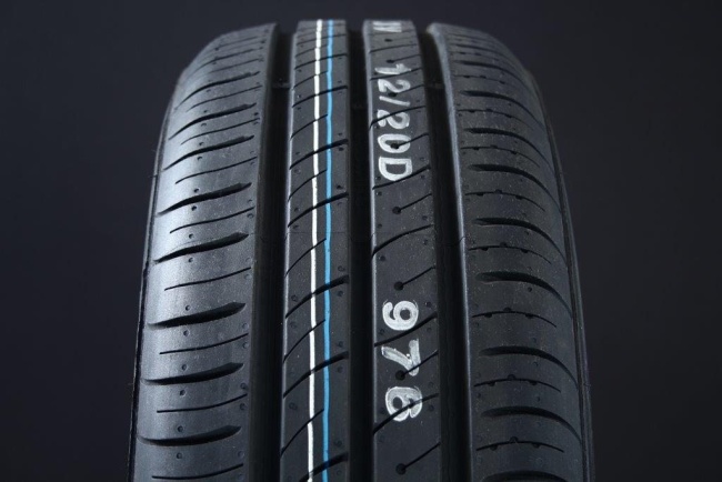 235/60R16 KUMHO ECOWING KH27