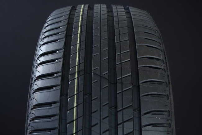 235/60R18 MICHELIN LATITUDE SPORT 3 GRNX