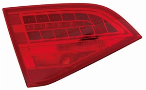 Takavalo, Oikea, AUDI A4 Avant, 8K9945094B