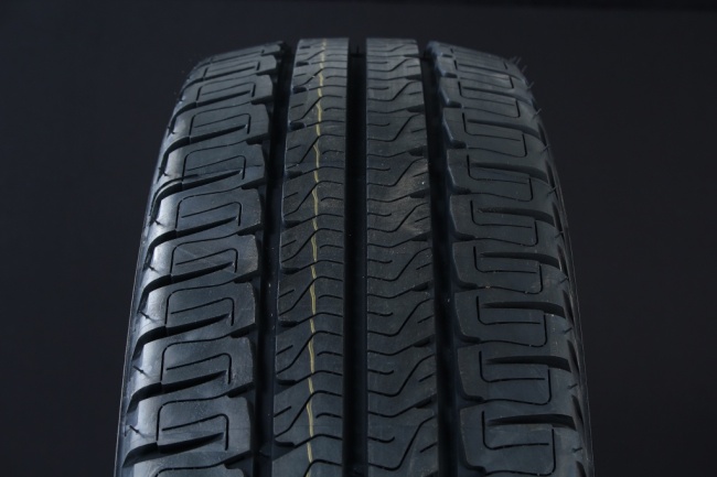 215/75R16 MICHELIN AGILIS CAMPING C-Däck