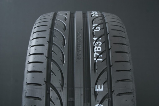 205/35R18 HANKOOK VENTUS V12 EVO 2 K120