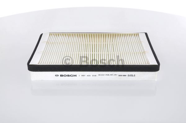 Raitisilmasuodatin BOSCH 1 987 431 218