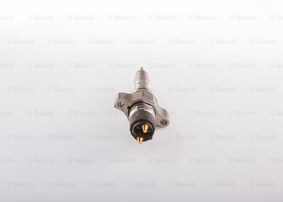 Ruiskutussuutin BOSCH 0 445 120 057