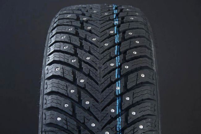 245/50R18 NOKIAN HAKKAPELIITTA 10 DUBB RUNFLAT