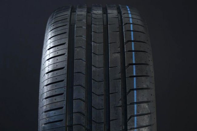 215/55R17 VREDESTEIN ULTRAC SATIN