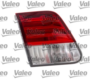 Takavalo, Oikea, TOYOTA AVENSIS Sedan, 8158005130, 81580-05130