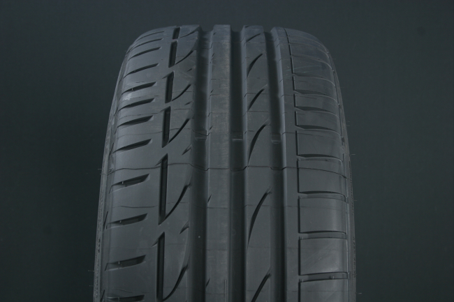 255/40R18 BRIDGESTONE POTENZA S001 K