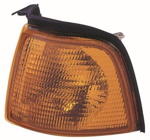 Vilkkuvalo, Oikea, AUDI 80, 893953050