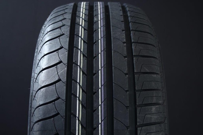 205/55R17 GOODYEAR EFFICIENTGRIP RUNFLAT