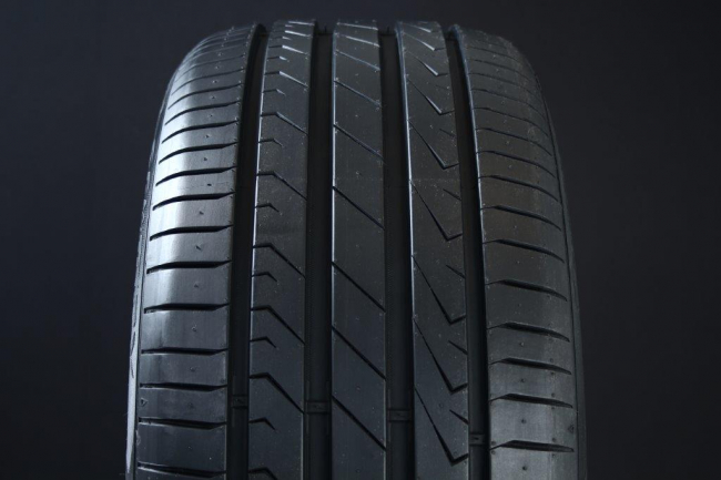 215/50R18 LANDSAIL SENTURY QIRIN 990