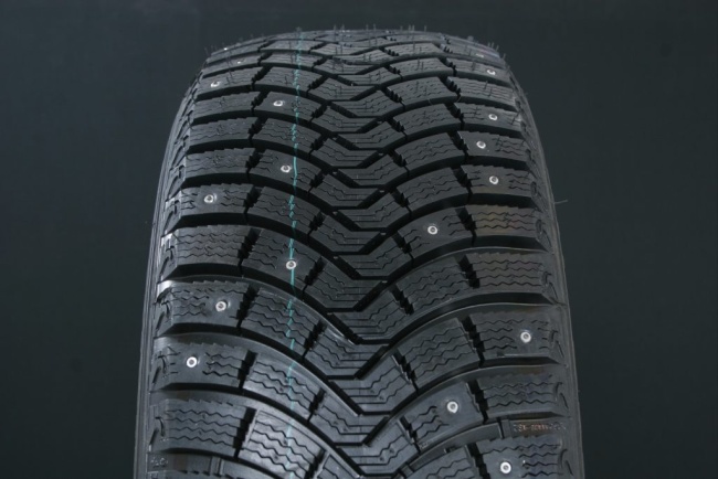275/40R20 MICHELIN LATITUDE X-ICE NORTH 2+ DUBB